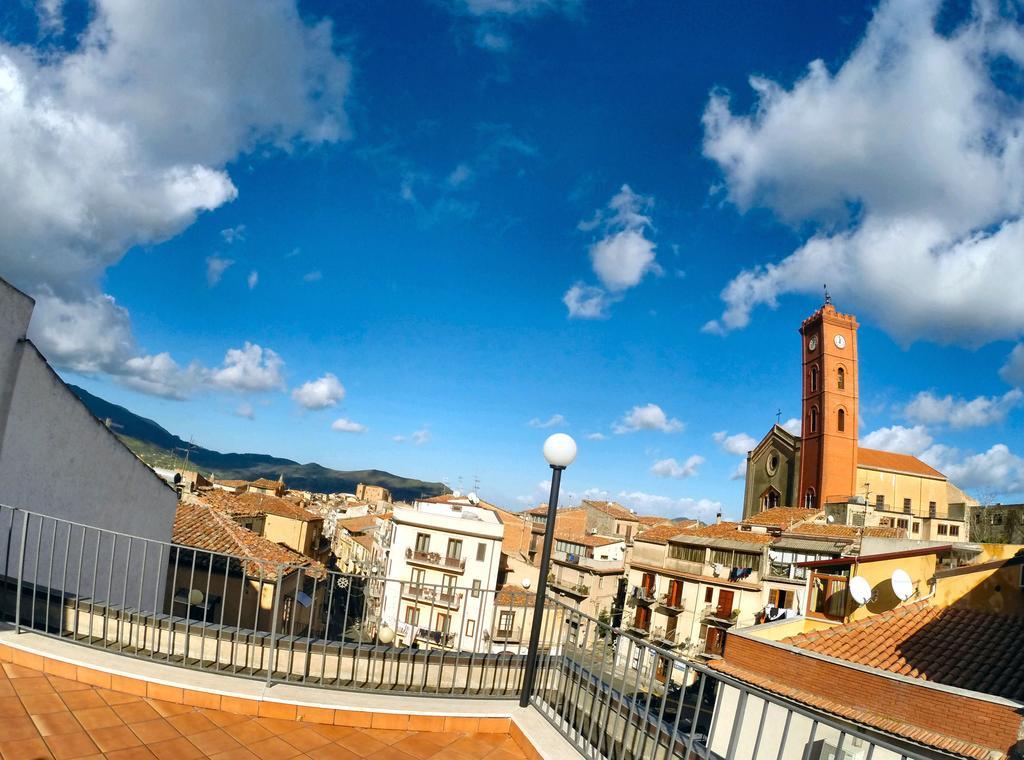 Case Spazioscena - Polimnia Castelbuono  Exterior photo