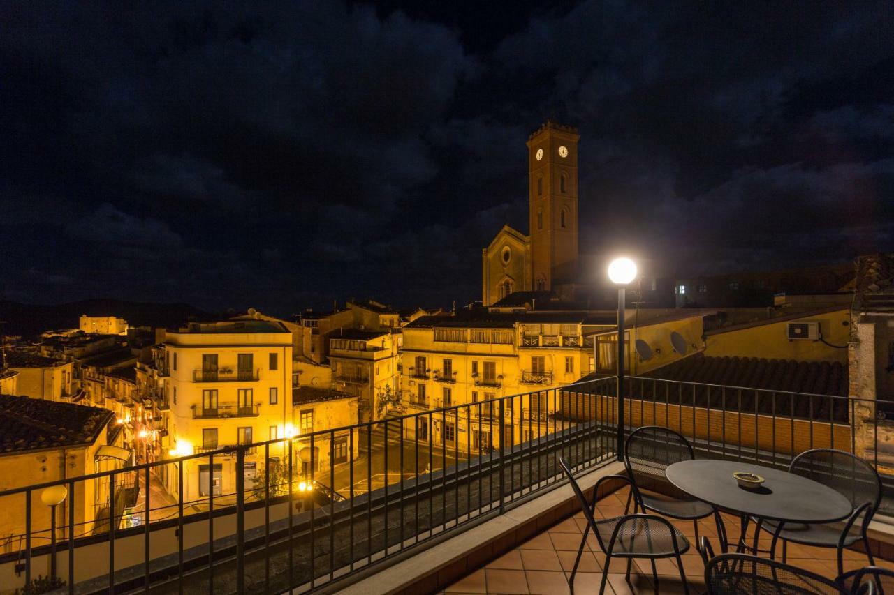 Case Spazioscena - Polimnia Castelbuono  Exterior photo